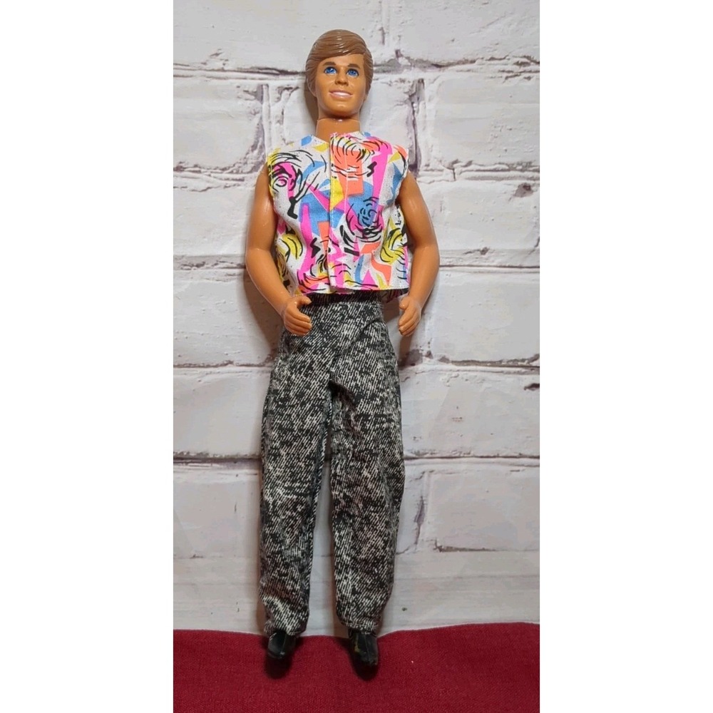 United‎ Colors Of Benetton Vintage Ken Doll